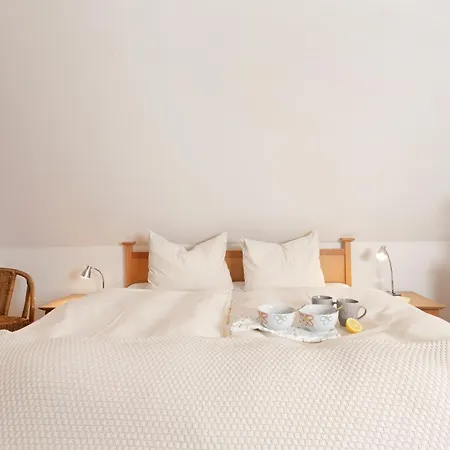 44 4, Heideweg 1 B *